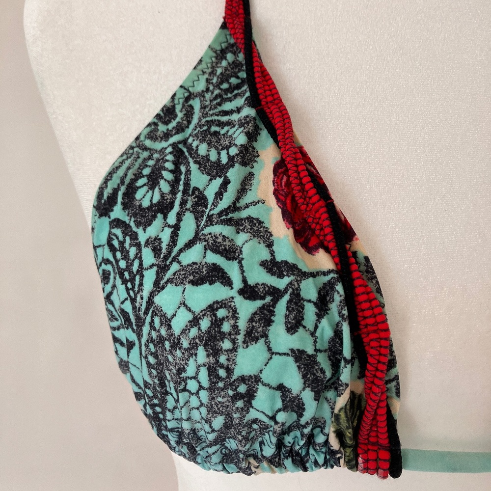 SHAN ROSES BIKINI SET - Picture 3 of 12